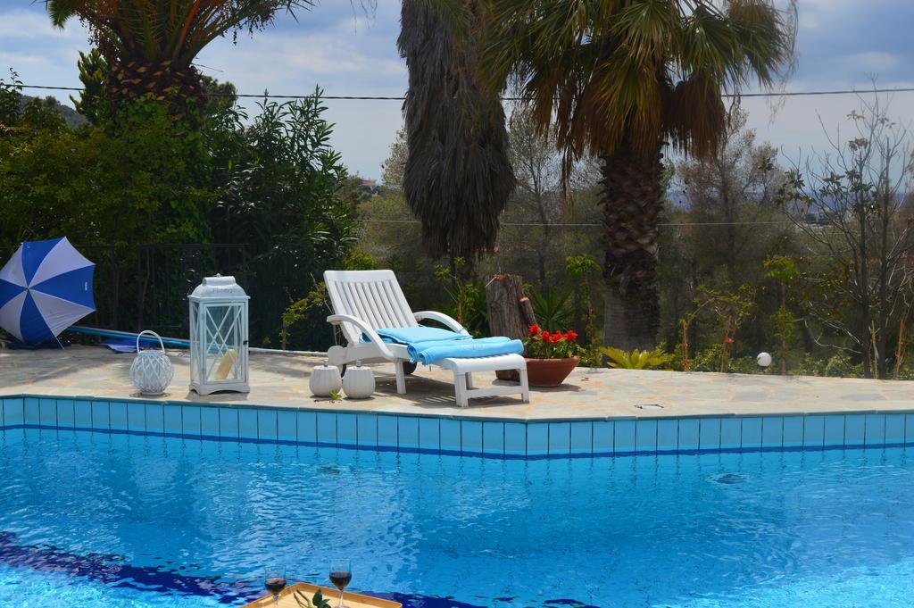 Villa Suites Lagonisi Luxury Esterno foto