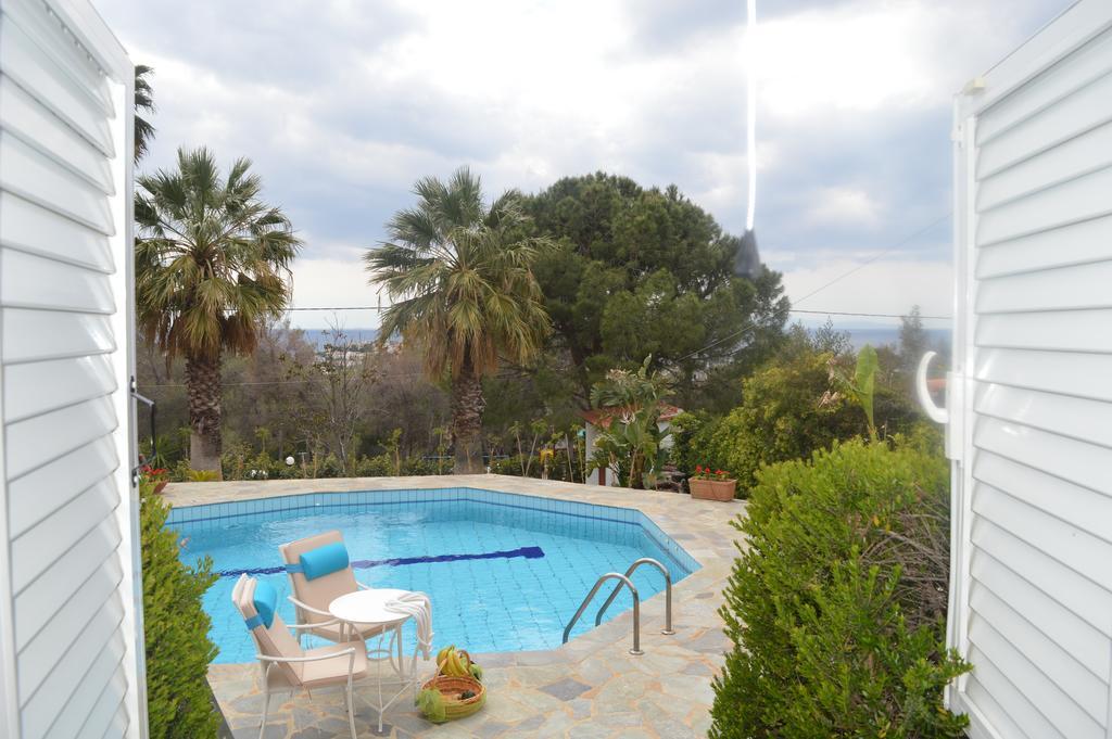 Villa Suites Lagonisi Luxury Esterno foto