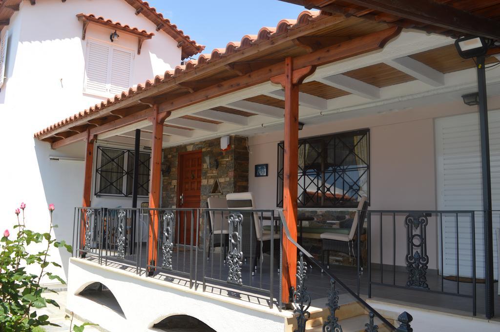 Villa Suites Lagonisi Luxury Esterno foto